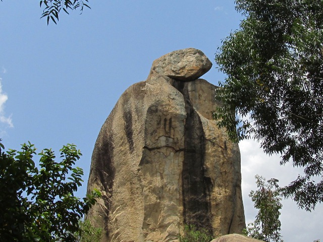 Crying stone of IIhesi