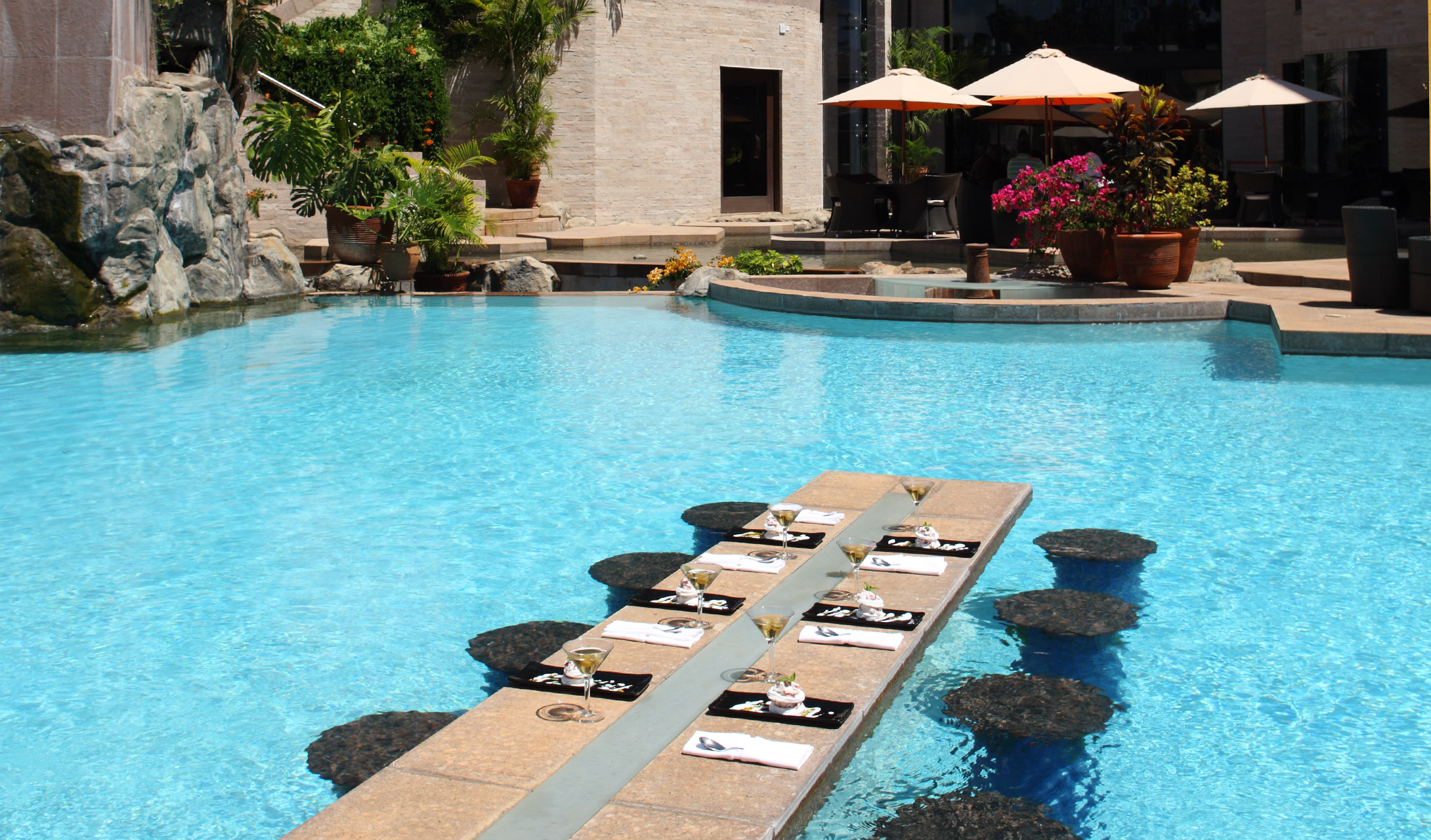 https://whownskenya.com/index.php/2022/10/27/hotels-in-nairobi-with-the-best-swimming-pools/
